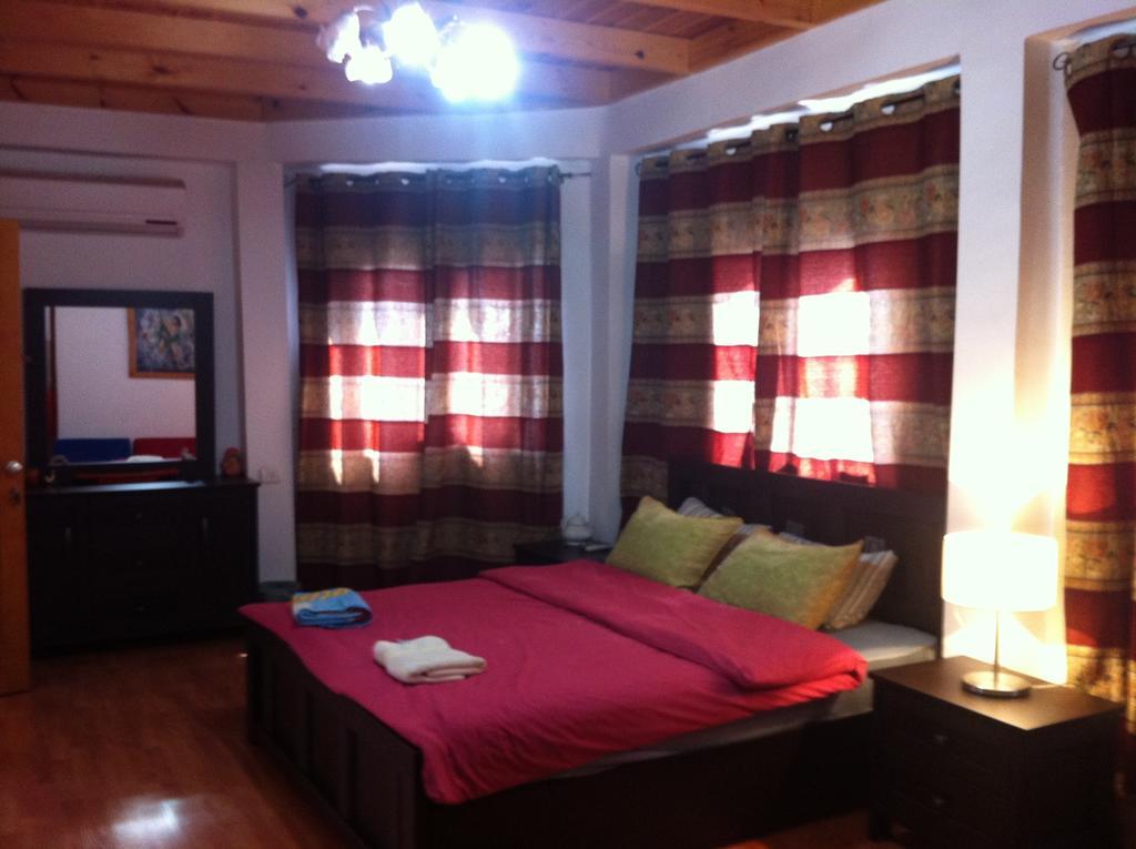 Blueberry Rooms Qaşrīn Zewnętrze zdjęcie