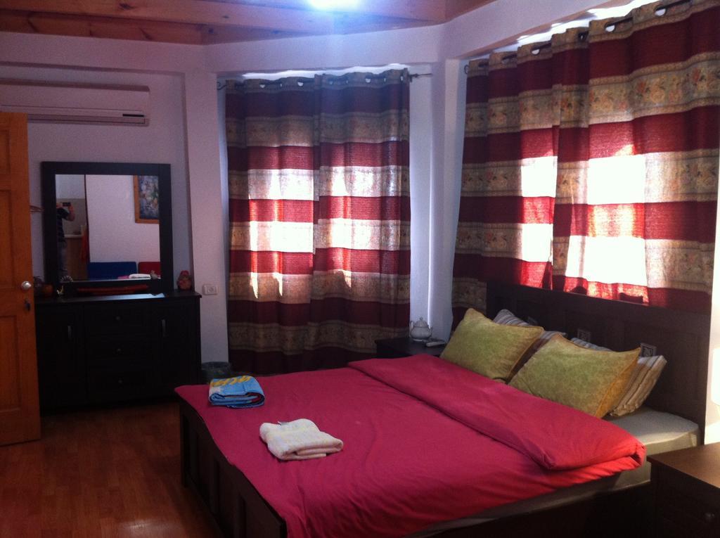Blueberry Rooms Qaşrīn Zewnętrze zdjęcie