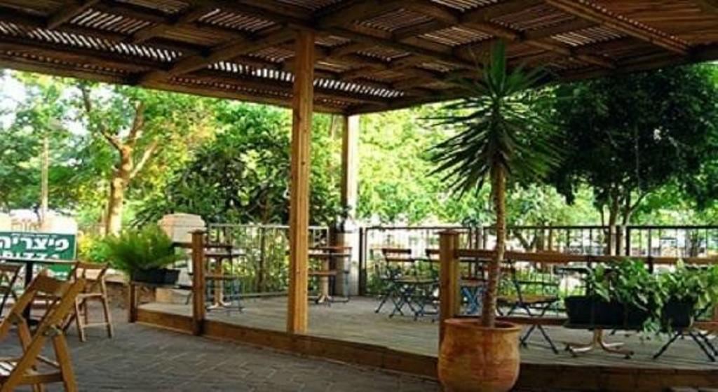 Blueberry Rooms Qaşrīn Zewnętrze zdjęcie